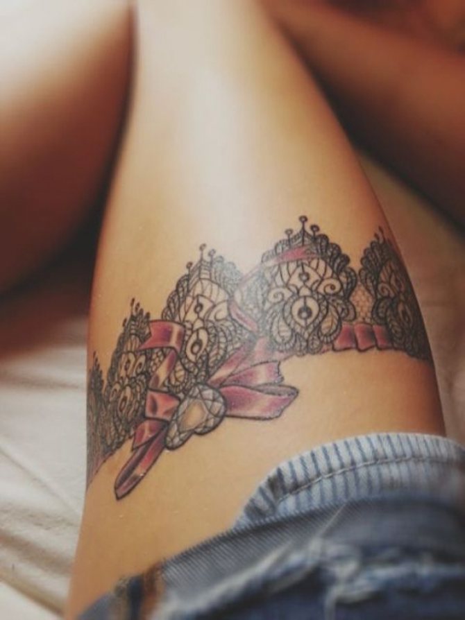 Jarretière cuisse avec noeud