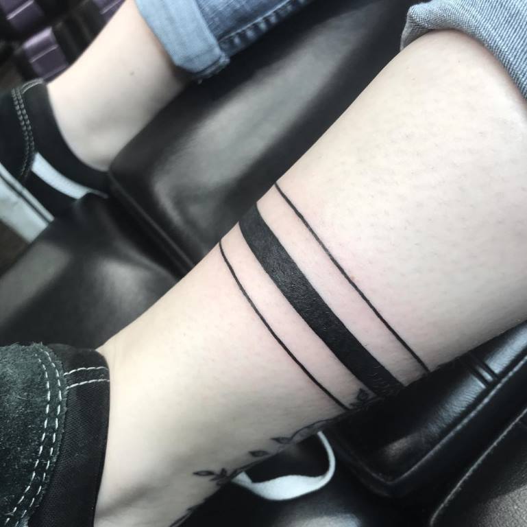 tatouage à rayures