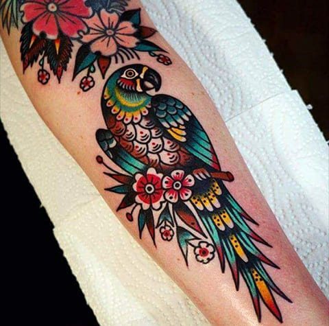 Tatouage d'un perroquet