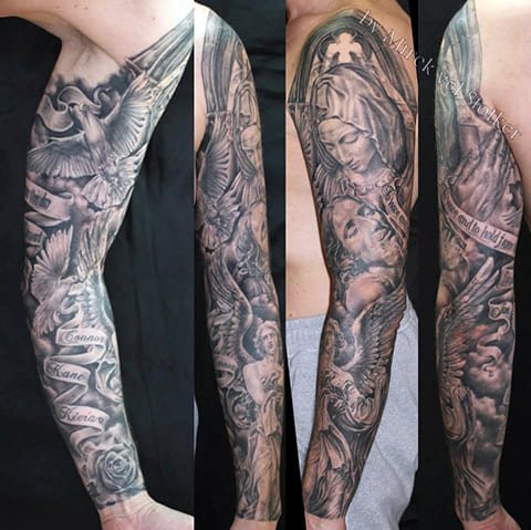 Manchon de tatouage avec des nuages - photo