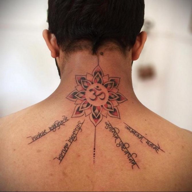 Tatouage avec un mantra - significations et motifs des tatouages pour filles (68 photos)