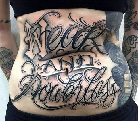 Tatouage sur tatouage pour filles