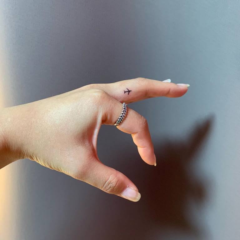 tatouage d'avion