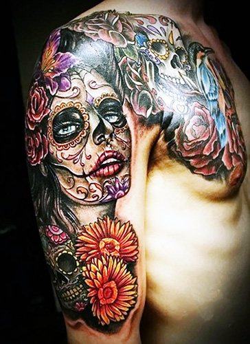 Tatouage de la Santa Muerte chez les femmes, les hommes. Signification, dessins, photos