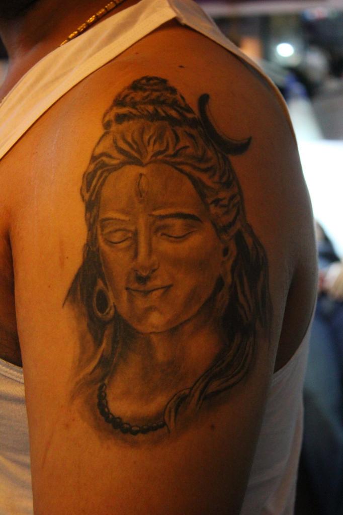 Tatouage de Shiva : symbolisme, signification