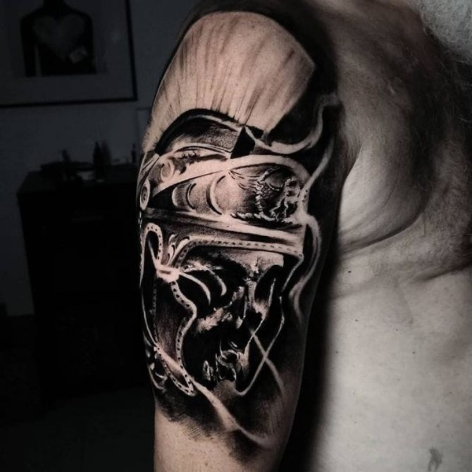 tatouage casque spartiate