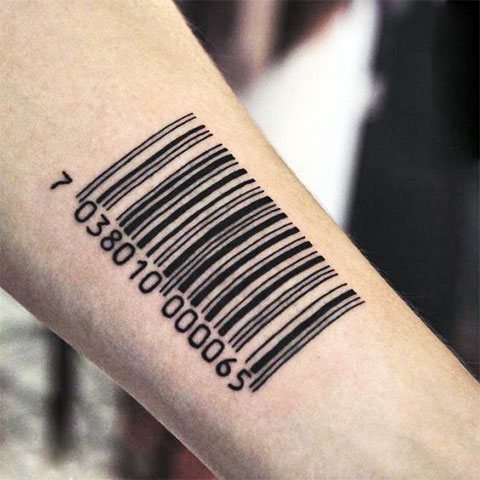 Tatouage du code-barres à la main