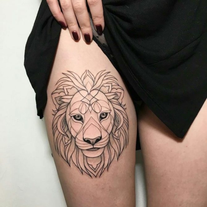Un tatouage avec un lion est significatif