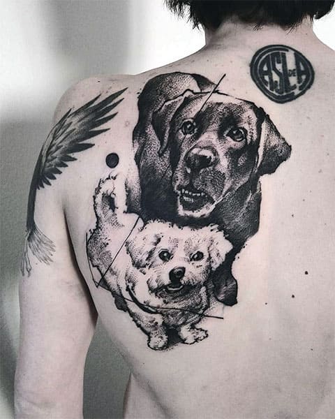 Tatouez un chien sur votre dos