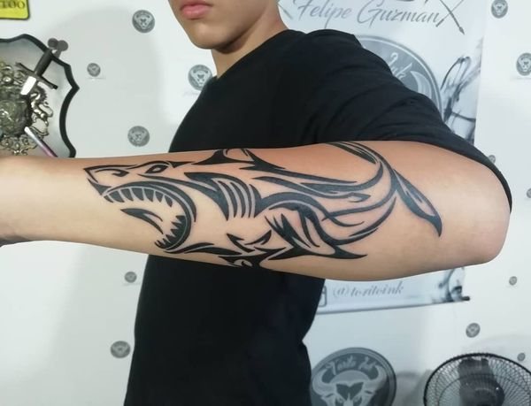 Bulle de tatouage homme, pour les filles. Croquis, sens, photos