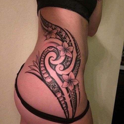 Bulle de tatouage homme, pour les filles. Croquis, sens, photos