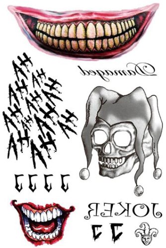 Tatouage du sourire du Joker sur son bras. Croquis, photo