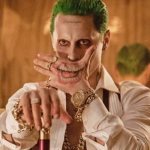 Un tatouage de sourire du Joker sur votre bras. Croquis, photos