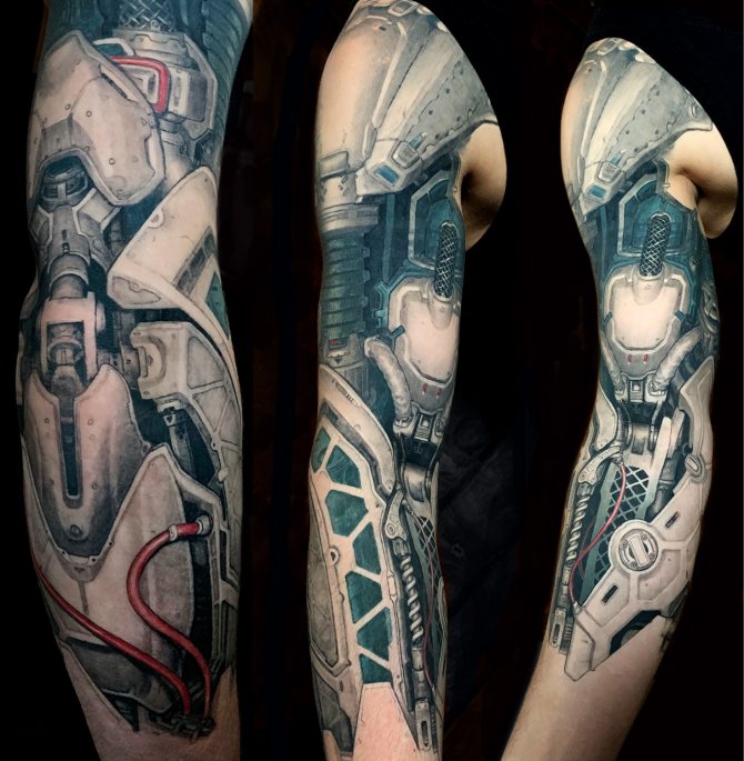 Tatouage dans le style Biomécanique