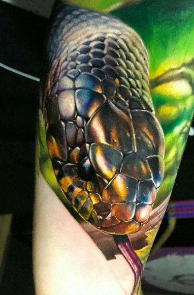 Tatouage de serpent. Signification pour les filles, les hommes, les photos