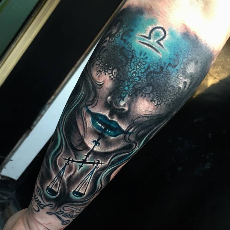 tatouage signe du zodiaque Balance