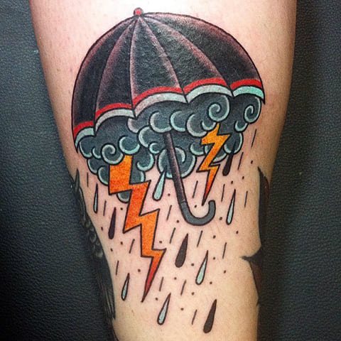 Tatouage parapluie, pluie et éclairs