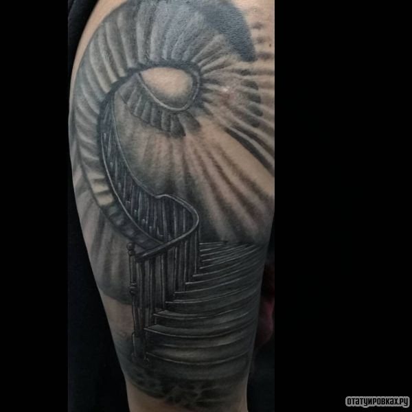 Tatouage d'escalier