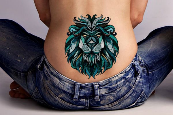 Photo du tatouage d'un lion