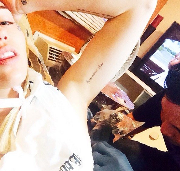 Tatouage de Miley Cyrus
