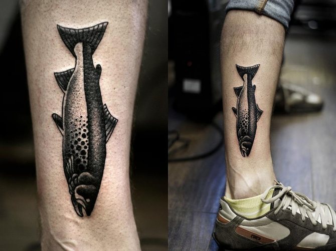 Tatouage de truite au tibia