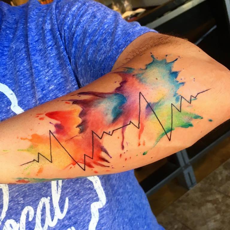tatouage de la fréquence cardiaque