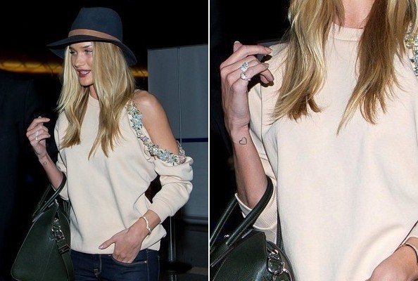 Tatouage de Rosie Huntington-Whitley