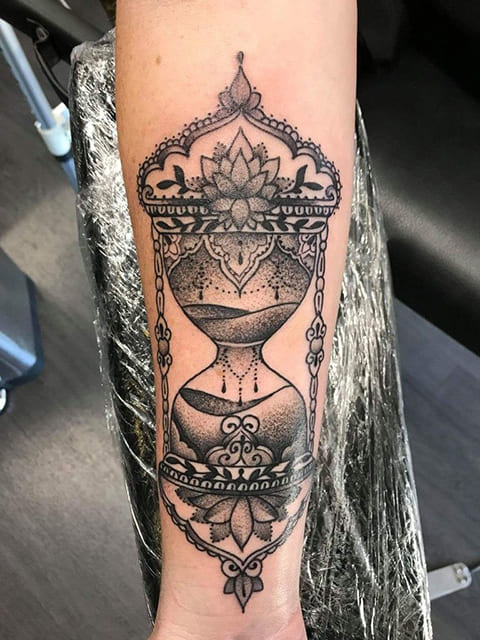 Tatouage de sablier