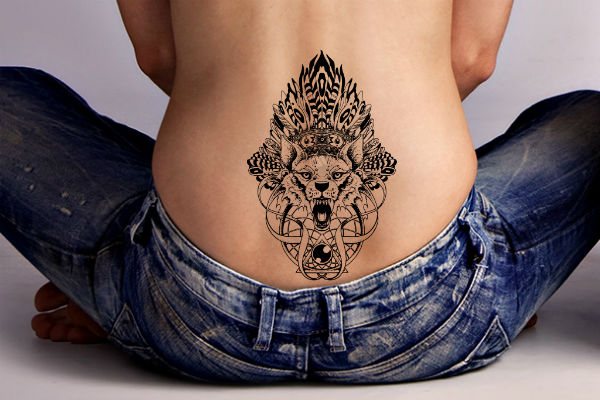 Photo d'un tatouage de loup