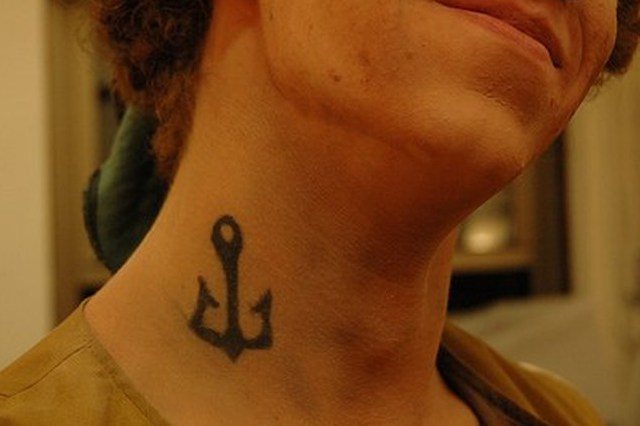 Tatouage d'une ancre