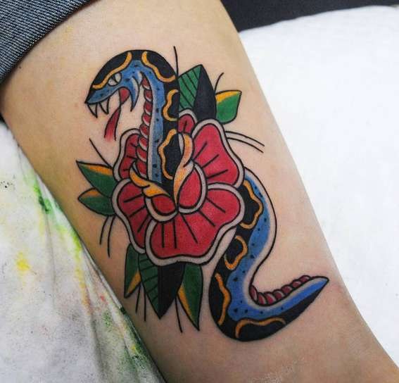Tatouage de serpent