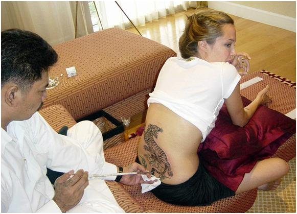 Tatouages d'Angelina Jolie