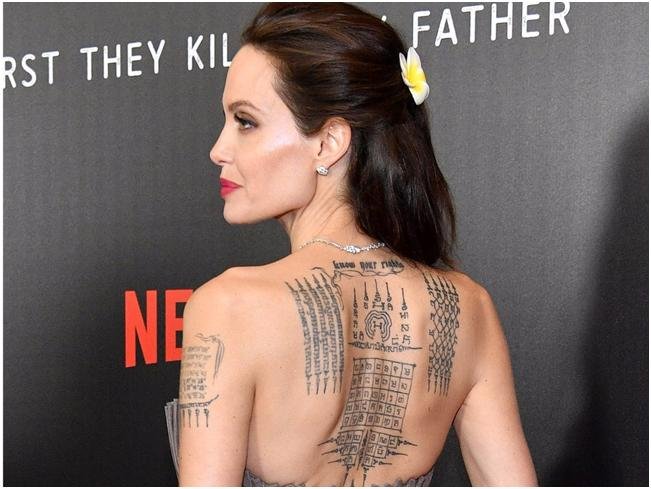Tatouages d'Angelina Jolie