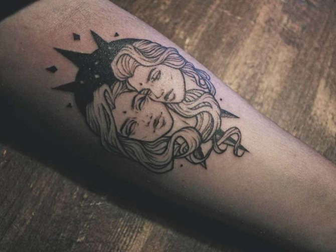 Tatouages pour la mascotte des Gémeaux