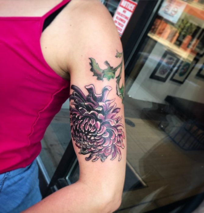 Tatouages pour filles fleurs