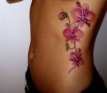 Tatouages pour filles fleurs