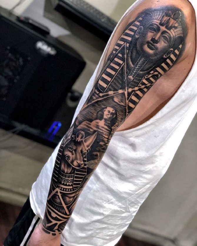 Tatouages de dieux égyptiens