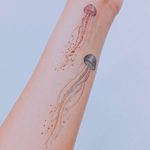 Tatouage sur le poignet signification féminine. Photos pour les filles