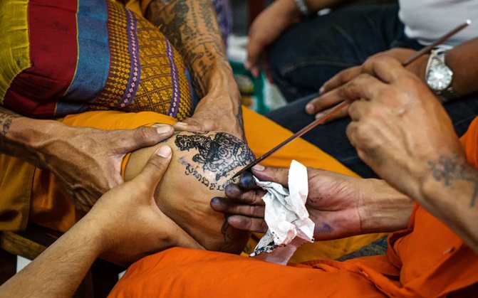 Tatouages Sak Yant : histoire, signification, technologie, maîtres