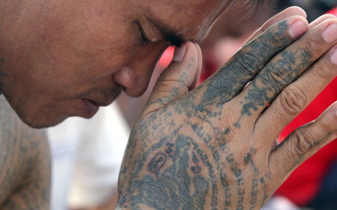 Tatouages Sak Yant : histoire, signification, technologie, maîtres
