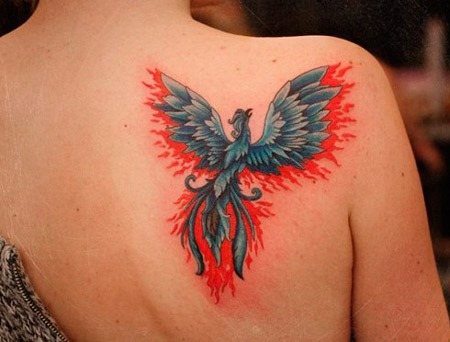 Tatouages avec signification pour les filles - inscriptions avec traduction et leurs significations. Photo