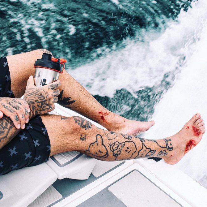 Tatouages Timati, tatouage étoile noire
