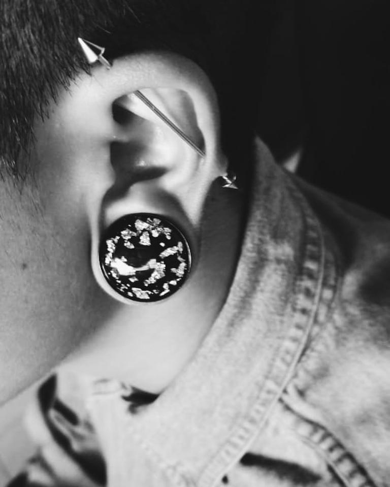 photo de tunnels d'oreille
