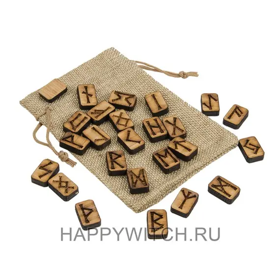 Les trois Attas du futhark runique des Scandinaves.