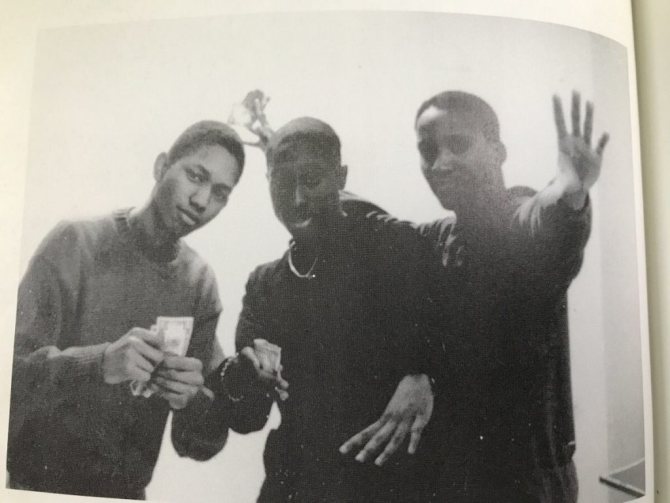 biographie de tupac shakur