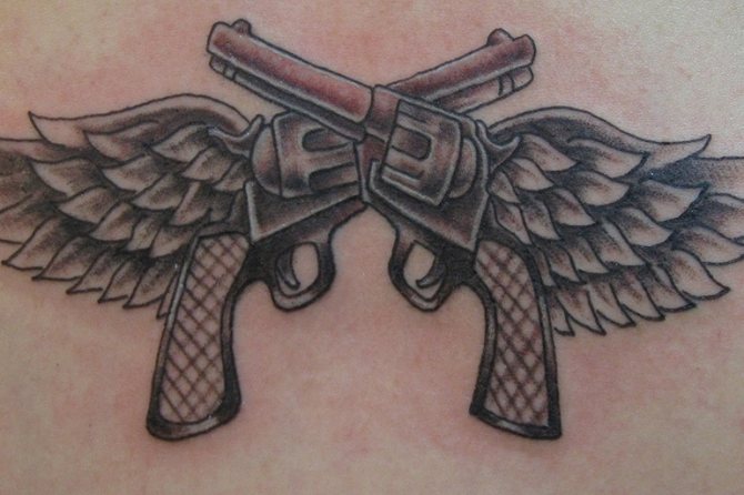 En combinaison avec une arme