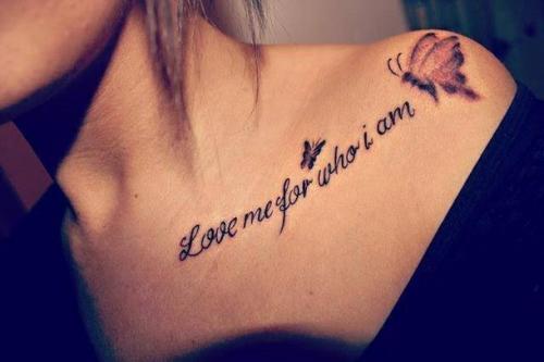 Believe in yourself tattoo en anglais. Meilleures inscriptions de tatouage en anglais avec traduction