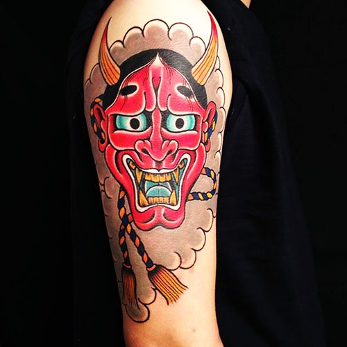 Tatouages de masques de démons japonais. Signification, croquis, photos