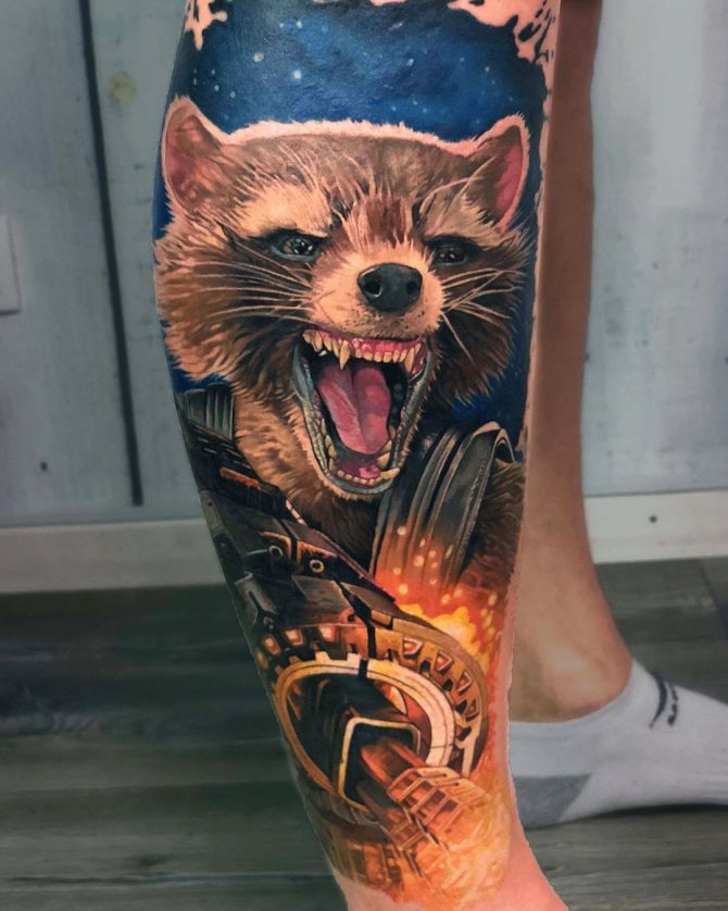 Tatouage lumineux de missiles en action