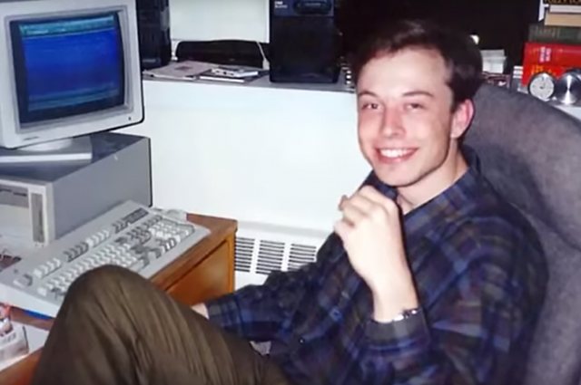 ♪ jeune Elon Musk ♪